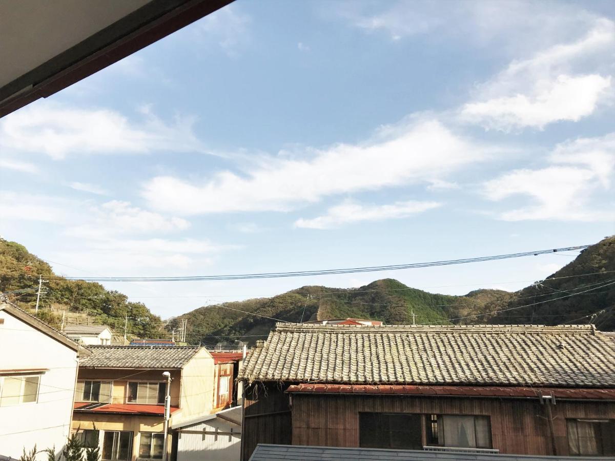 Bed and Breakfast Tsushima White House Esterno foto