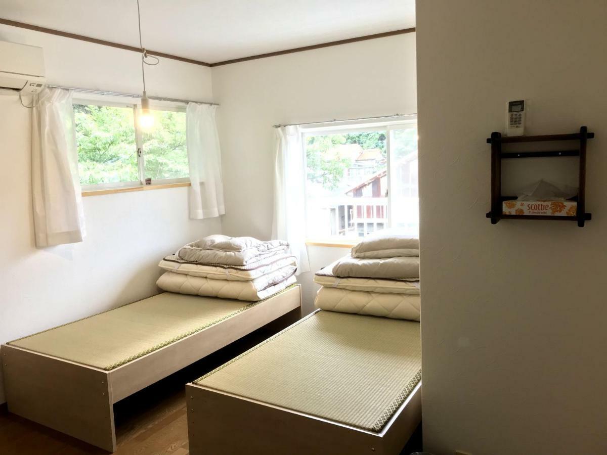 Bed and Breakfast Tsushima White House Esterno foto