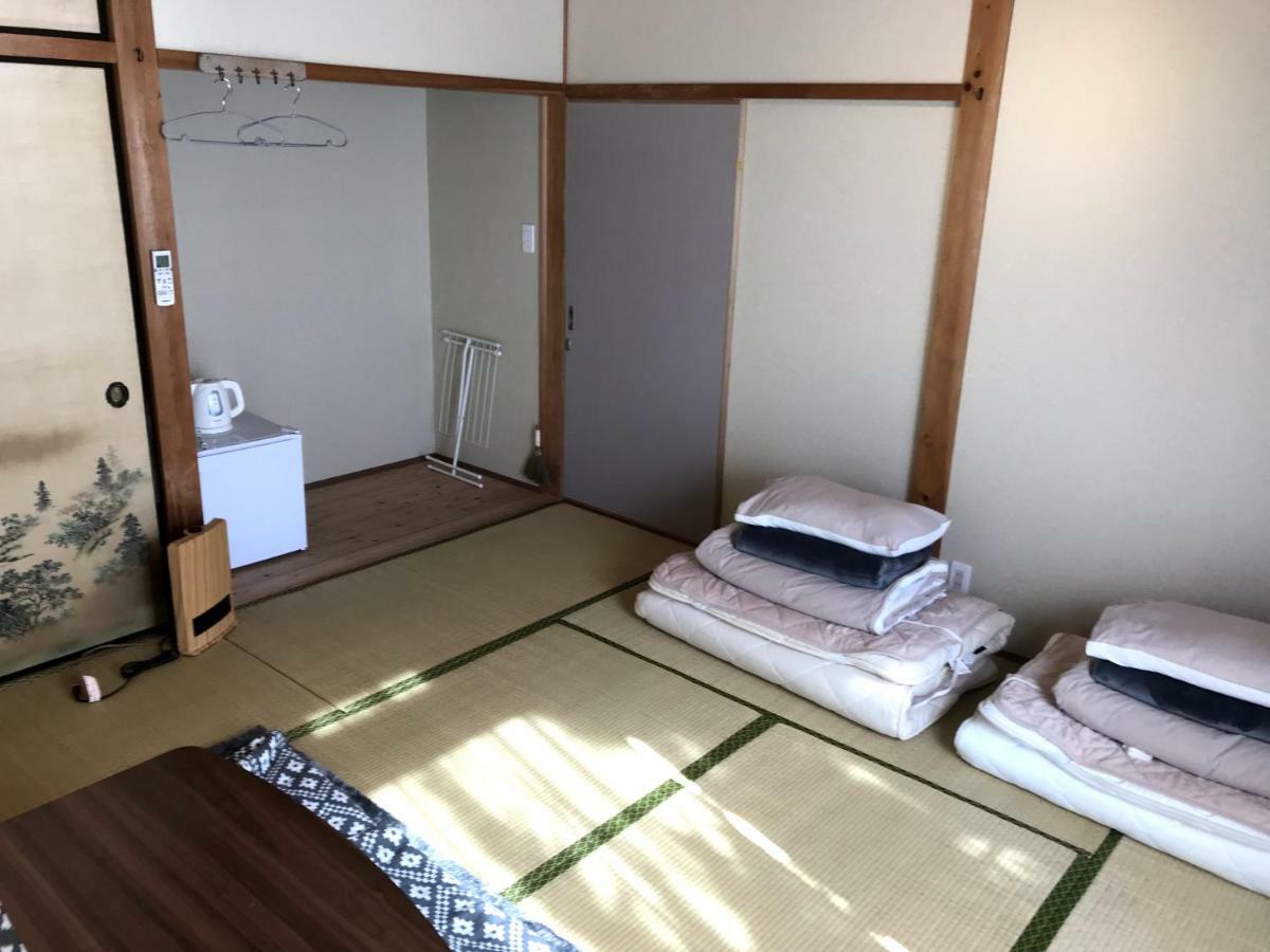 Bed and Breakfast Tsushima White House Esterno foto