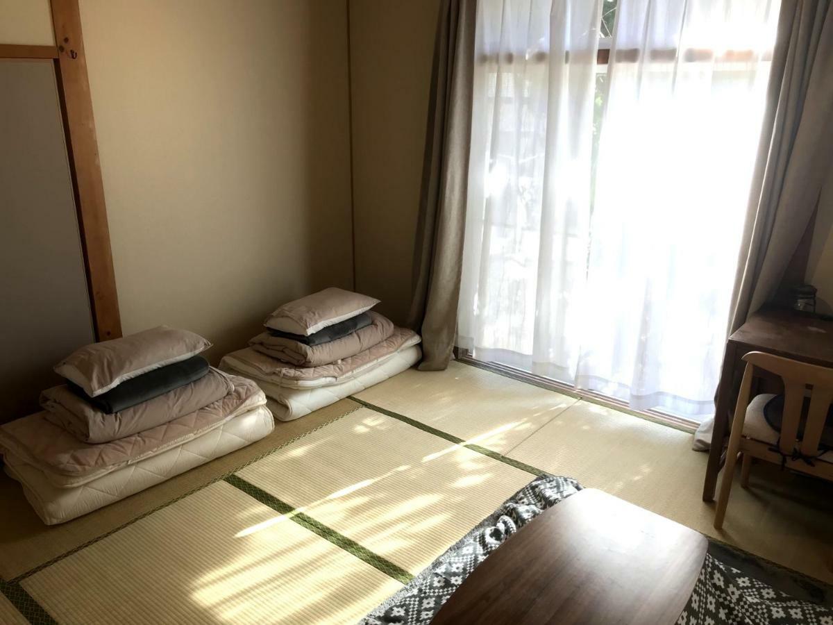 Bed and Breakfast Tsushima White House Esterno foto