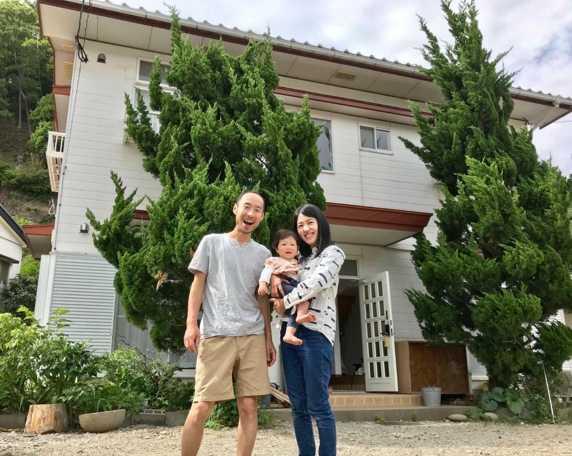 Bed and Breakfast Tsushima White House Esterno foto